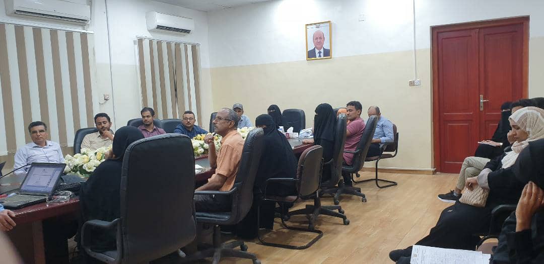 بدء الدورة التدريبية لموظفي وزارة الإتصالات وتقنية